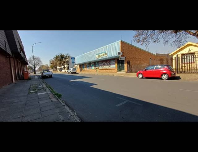 600M² BUILDING FOR SALE IN BRAKPAN CENTRAL